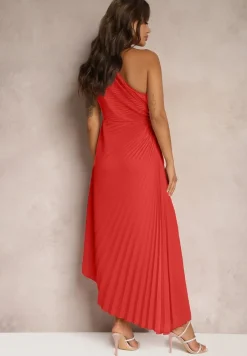 Czerwona Asymetryczna Sukienka z Plisowanym Dołem i Aplikacją w Kształcie Kwiatu Fevima