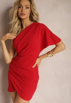Czerwona Dopasowana Sukienka na Jedno Ramię o Asymetrycznym Fasonie Isolama
