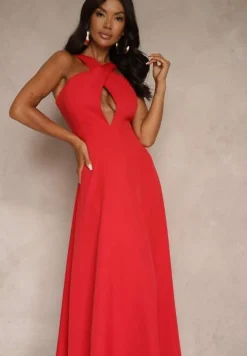 Czerwona Koktajlowa Sukienka z Wiskozą i Dekoltem Halter Dolmanna