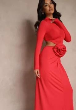 Czerwona Koktajlowa Sukienka z Wiskozą Ozdobiona Kwiatem 3D i Wycięciami Hannith