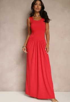 Czerwona Marszczona Sukienka o Taliowanym Kroju z Dodatkową Narzutką z Siateczki Milarielis