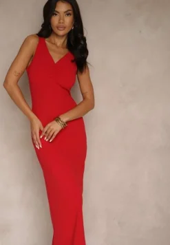 Czerwona Sukienka z Wiskozą o Dopasowanym Kroju z Marszczeniem Tilorrea