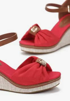 Czerwone Sandały Appedeia