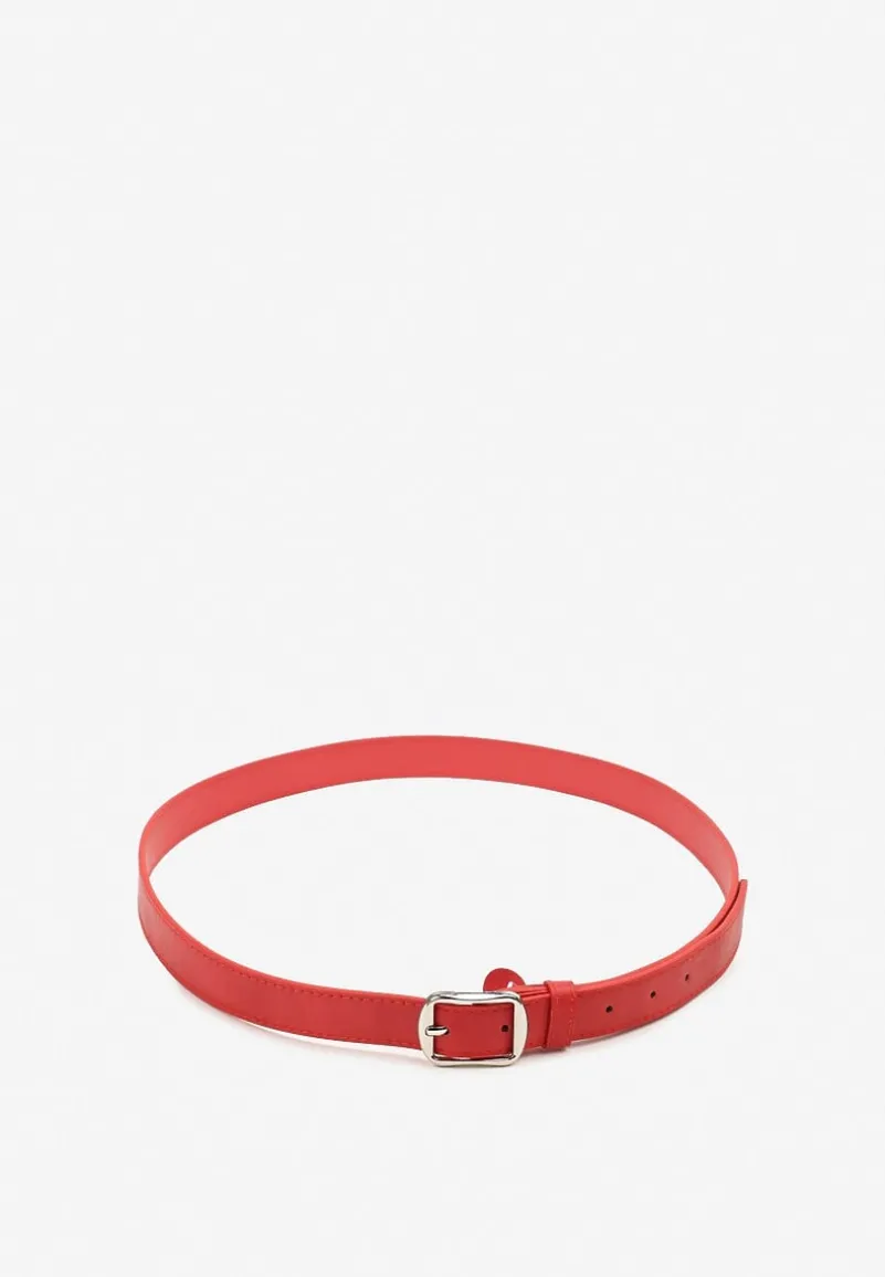 Czerwony Pasek z Ozdobną Klamrą Filariela
