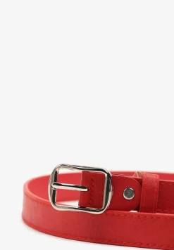 Czerwony Pasek z Ozdobną Klamrą Filariela