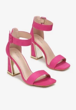 Fuksjowe Sandały na Słupku Honnemmi