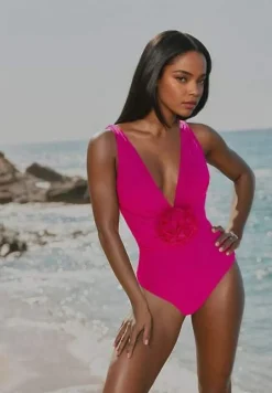 Fuksjowy Strój Kąpielowy Jednoczęściowy Ozdobiony Aplikacją Kwiatu 3D z Usztywnieniem Seliris