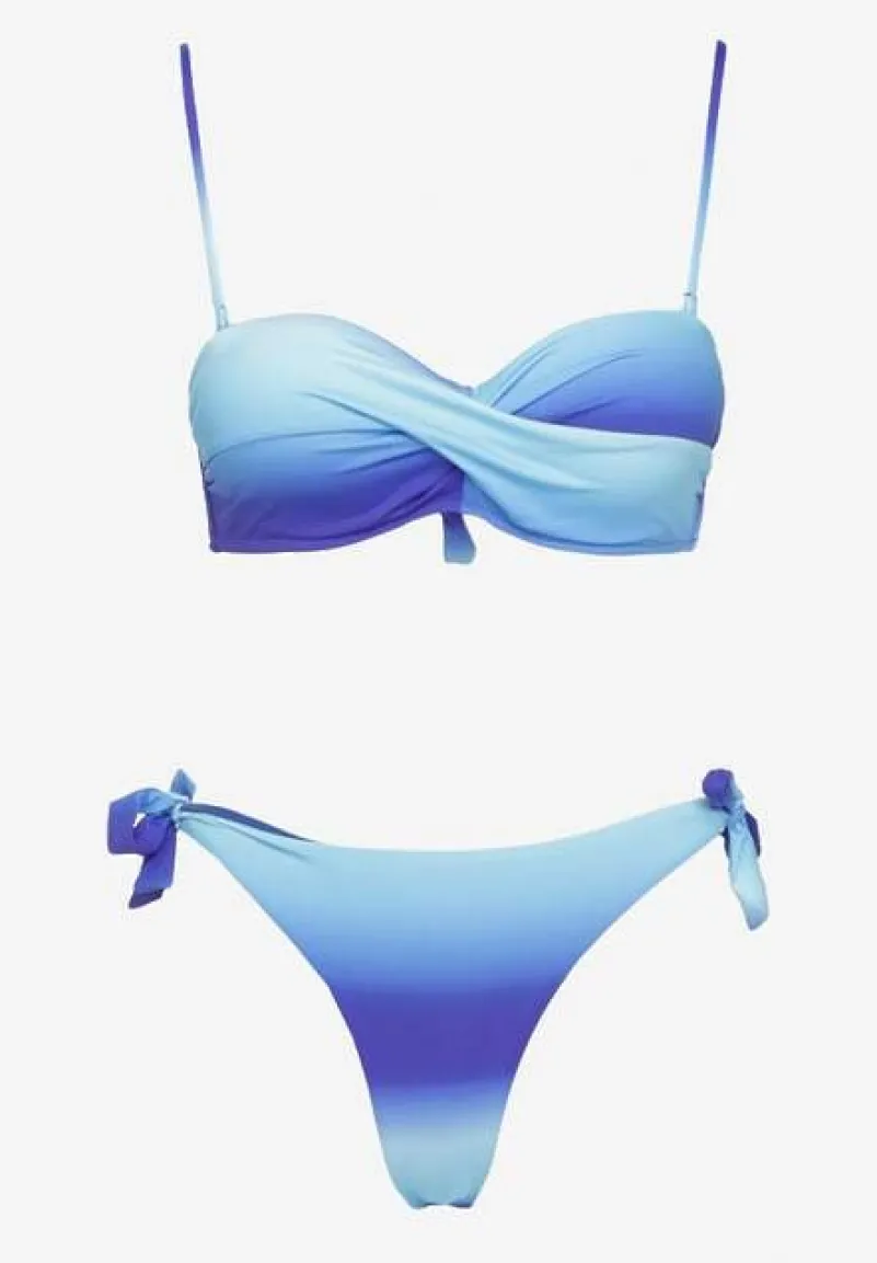 Granatowe Bikini Majtki Typu Figi i Biustonosz z Marszczeniem w Geometryczny Wzór Kinnira