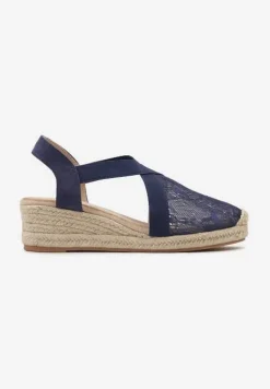 Granatowe Sandały na Plecionym Koturnie z Koronką na Cholewce Leirphio