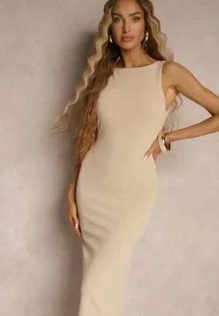 Jasnobeżowa Ołówkowa Sukienka Bez Rękawów z Wiskozą Zdobiona Rozcięciem z Tyłu Fonama