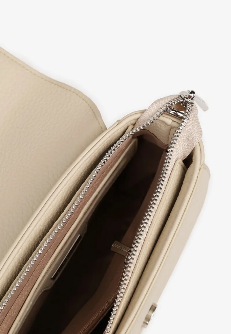 Jasnobeżowa Torebka Mała Listonoszka z Klapą na Pasku Divalea