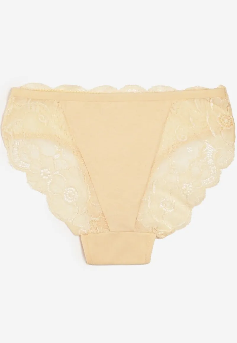 Jasnobeżowe Bawełniane Majtki Figi z Ozdobną Koronką Baelia