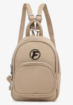 Jasnobeżowy Mały Plecak Zdobiony Metalowym Detalem Wyposażony w Dodatkową Kieszeń Savarosa