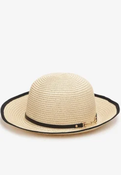 Jasnobeżowy Pleciony Kapelusz z Ozdobnym Paskiem Fluzia