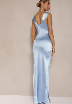 Jasnoniebieska Satynowa Sukienka z Marszczeniem na Ramiączkach o Dopasowanym Kroju Lisarionea