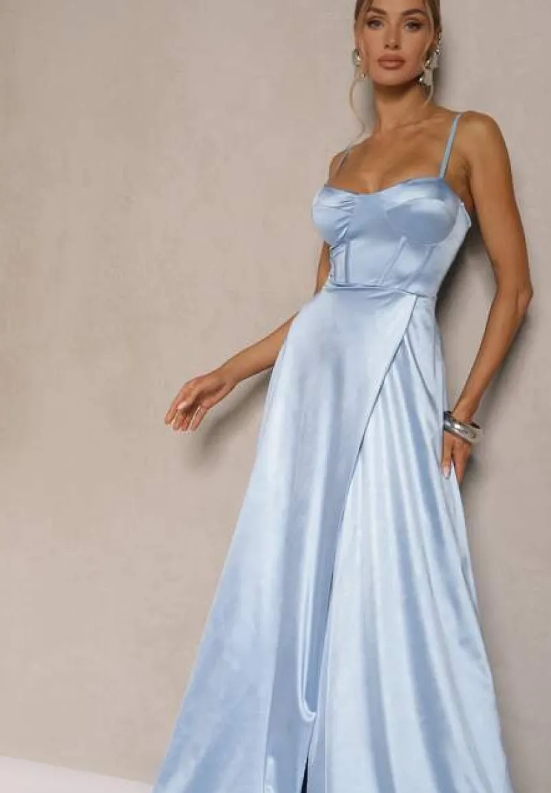 Jasnoniebieska Sukienka na Ramiączkach o Rozkloszowanym Kroju z Wiązaniem na Plecach Katirione