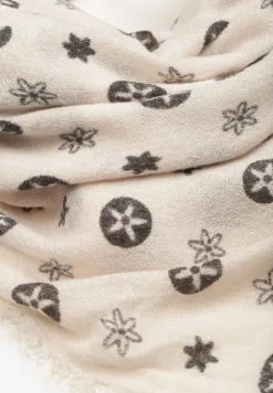 Jasnoróżowy Szalik Ozdobiony Geometrycznym Motywem z Frędzlami Nomirya