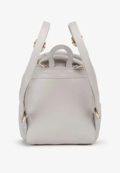 Jasnoszary Plecak Ozdobiony Łańcuszkiem i Pikowaniem Kolaggia