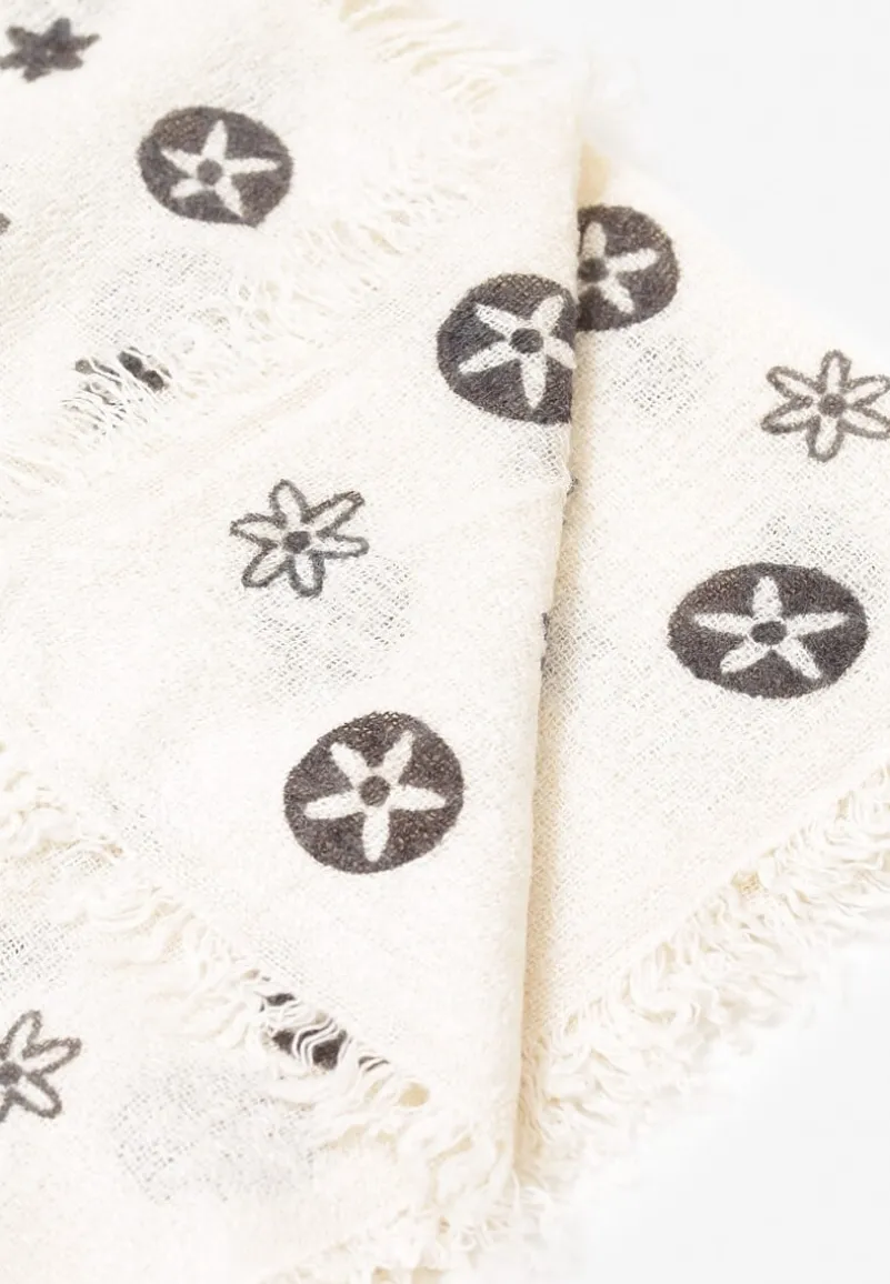 Kremowy Szalik Perkins