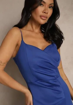 Niebieska Sukienka Koktajlowa Ozdobiona Marszczeniem i Rozcięciem na Nogę Liosilia