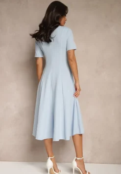 Niebieska Sukienka Rozkloszowana o Taliowanym Fasonie Telaswena