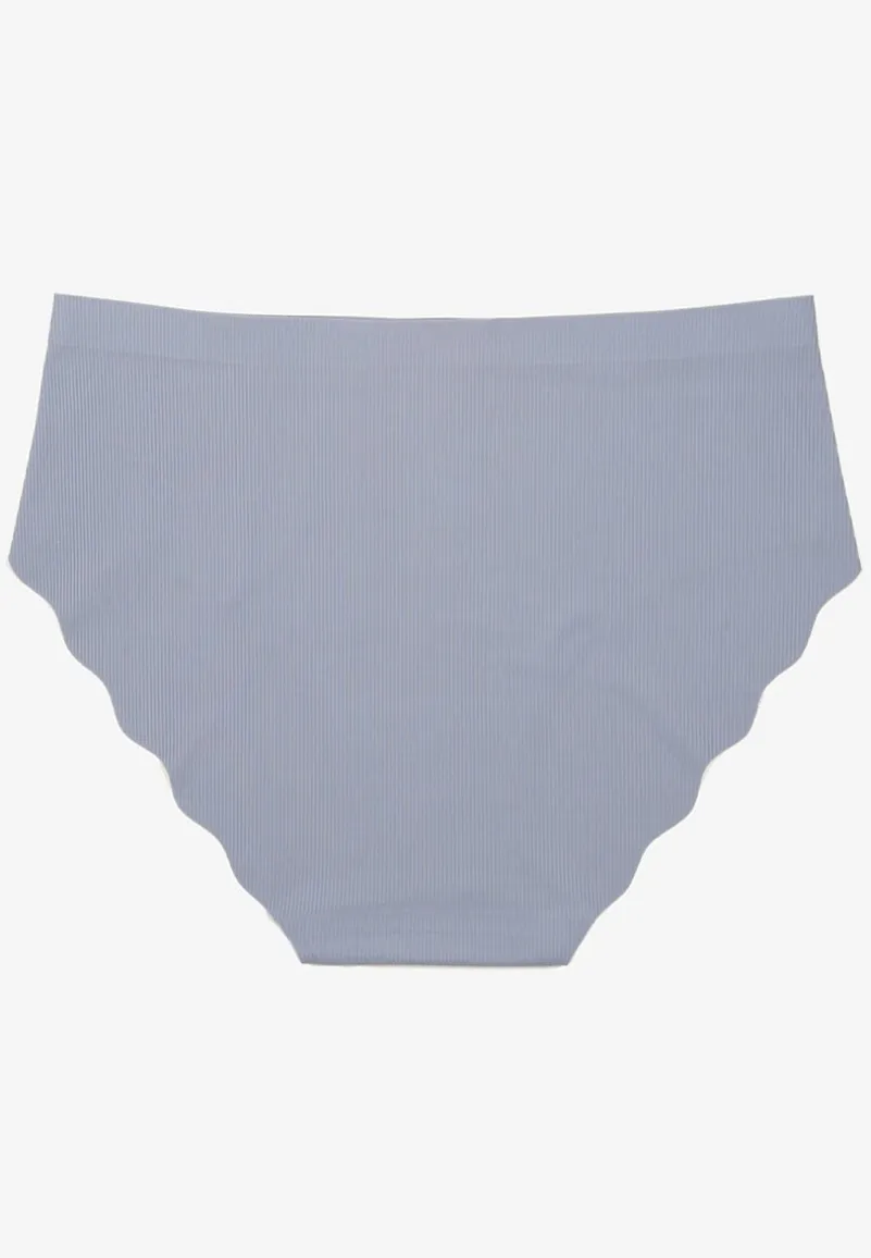 Niebieskie Majtki Typu Figi Ozdobione Falbanką Lilivies