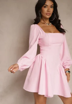 Różowa Gorsetowa Sukienka Ozdobiona Wiązaniem z Tyłu Lilafine