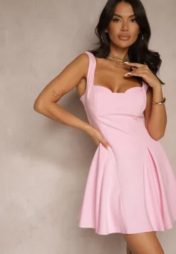 Różowa Gorsetowa Sukienka o Rozkloszowanym Kroju na Ramiączkach Tasami