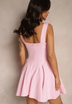 Różowa Gorsetowa Sukienka o Rozkloszowanym Kroju na Ramiączkach Tasami