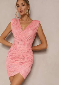Różowa Marszczona Sukienka z Siateczki Dopasowana Zeiriane