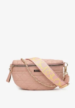 Różowa Nerka Pikowana z Paskiem i Łańcuszkiem Guergoria