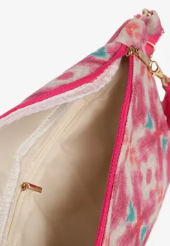 Różowa Nerka z Dodatkową Kieszonką Wewnątrz Ozdobiona Frędzlami Humubia