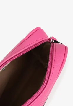 Różowa Torebka Listonoszka z Metalicznym Napisem Nilofae