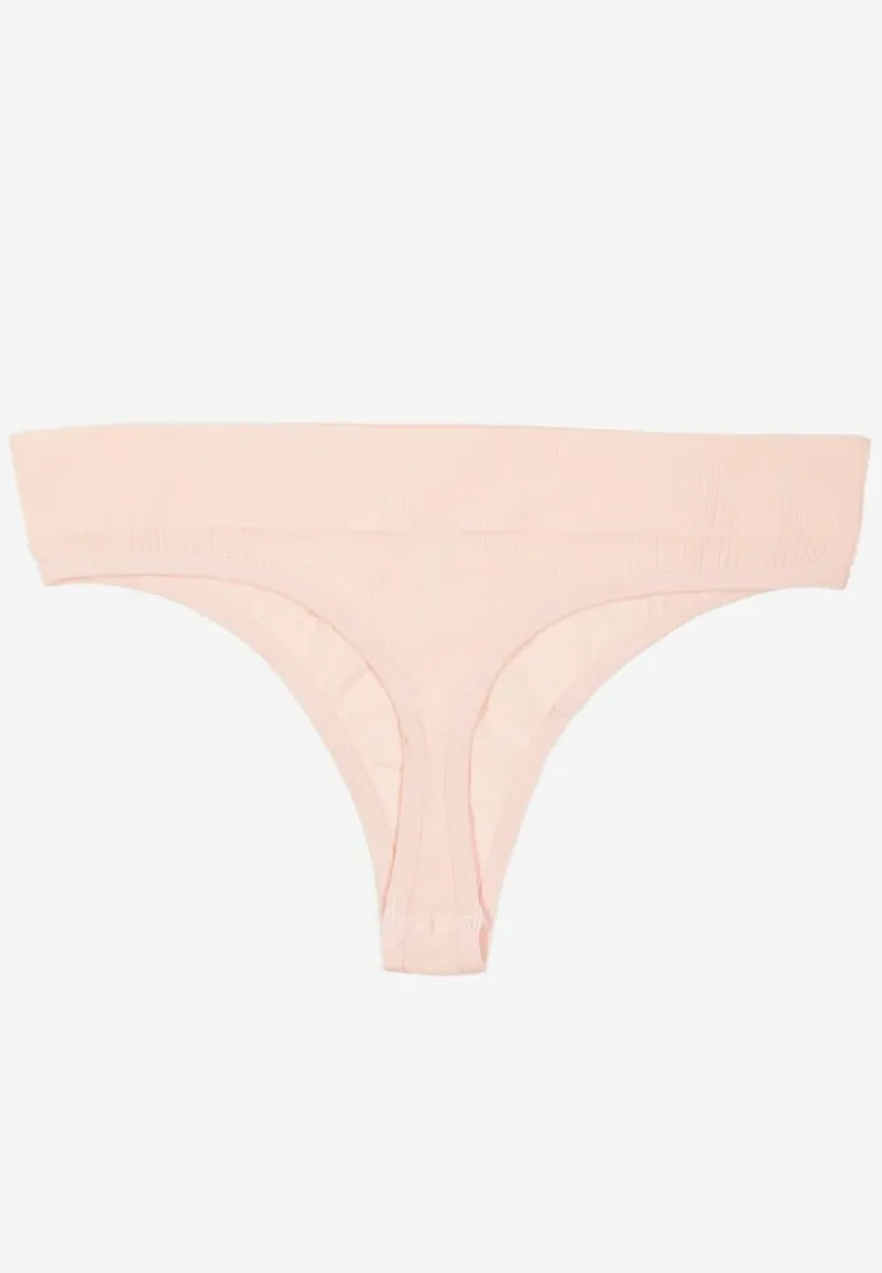 Różowe Basicowe Majtki Stringi Pillivene