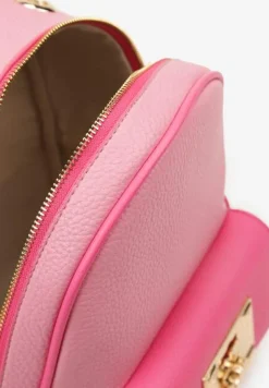 Różowy Plecak ze Złotymi Wykończeniami i Łańcuchem wokół Rączki Jianula