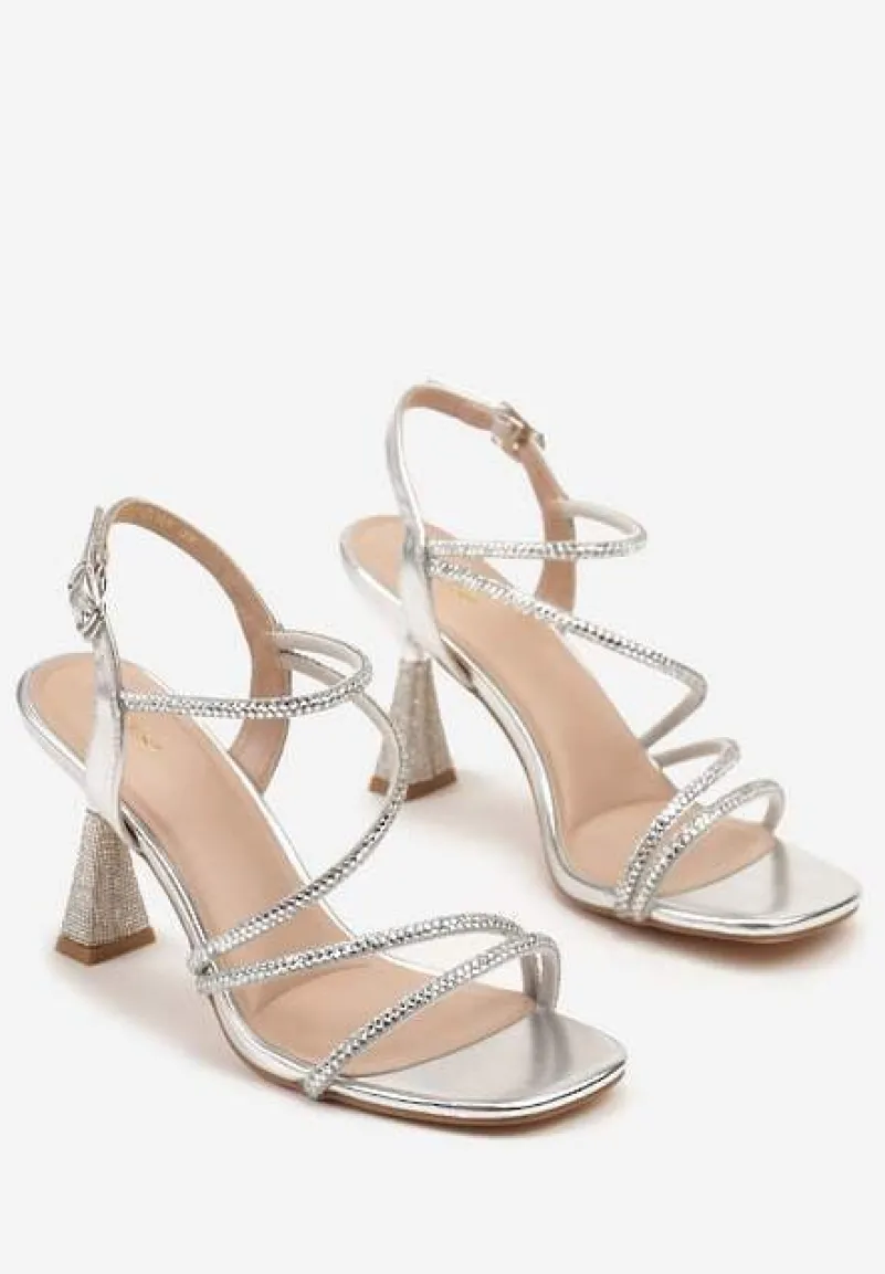 Srebrne Cyrkoniowe Sandały Vices na Stożkowym Obcasie Galitiela