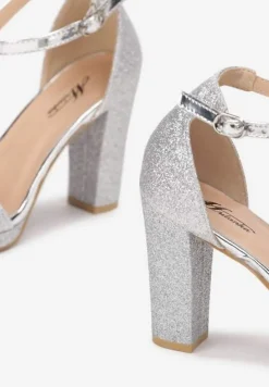 Srebrne Sandały na Słupku Zdobione Brokatem Aldohr