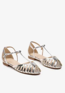 Srebrne Sandały Vices na Płaskiej Podeszwie Ozdobione Paseczkami z Zapięciem na Kostce Phaedrana