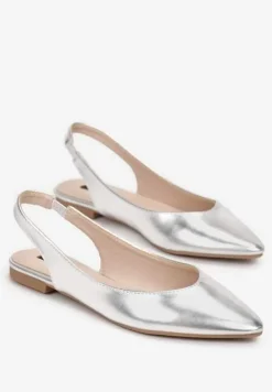 Srebrne Sandały z Odkrytą Piętą i Noskiem Typu Migdałek Nemegoria