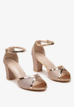 Szampańskie Brokatowe Sandały ze Sprzączką na Słupku z Metalicznymi Wstawkami Alpireva