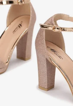 Szampańskie Sandały na Słupku Zdobione Brokatem Aldohr