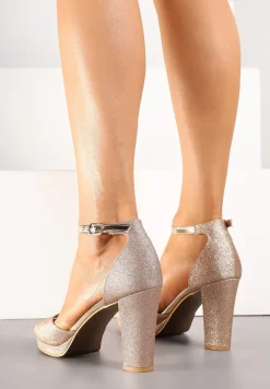 Szampańskie Sandały na Słupkowym Obcasie z Brokatem Sconis