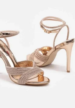 Szampańskie Sandały na Szpilce z Cyrkoniami i Paseczkiem Wokół Kostki Irivane