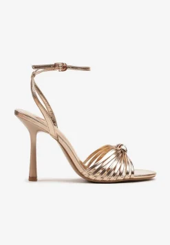Szampańskie Sandały na Szpilce z Cienkimi Paseczkami z Supełkiem Wloedia