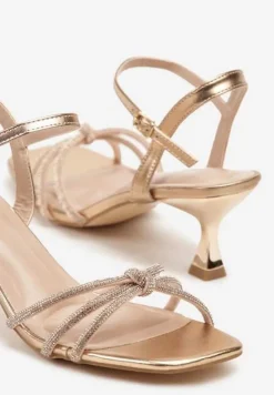 Szampańskie Sandały Vices na Obcasie Typu Kaczuszka Ozdobione Cyrkoniami Lumariane