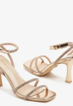 Szampańskie Sandały Vices z Cyrkoniowymi Paskami Eralissea