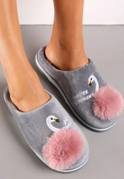 Szare Kapcie na Płaskiej Podeszwie z Pomponem i Haftem Xamela
