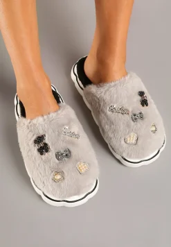 Szare Kapcie na Płaskiej Podeszwie z Metalicznymi Ozdobami Emmilaine