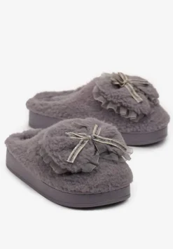 Szare Kapcie z Futerka Ozdobione Kokardką Nuvimes