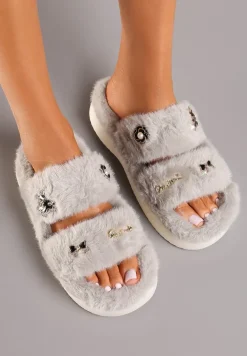 Szare Kapcie z Futerkiem na Grubej Podeszwie Ozdobione Aplikacjami 3D Riamaya